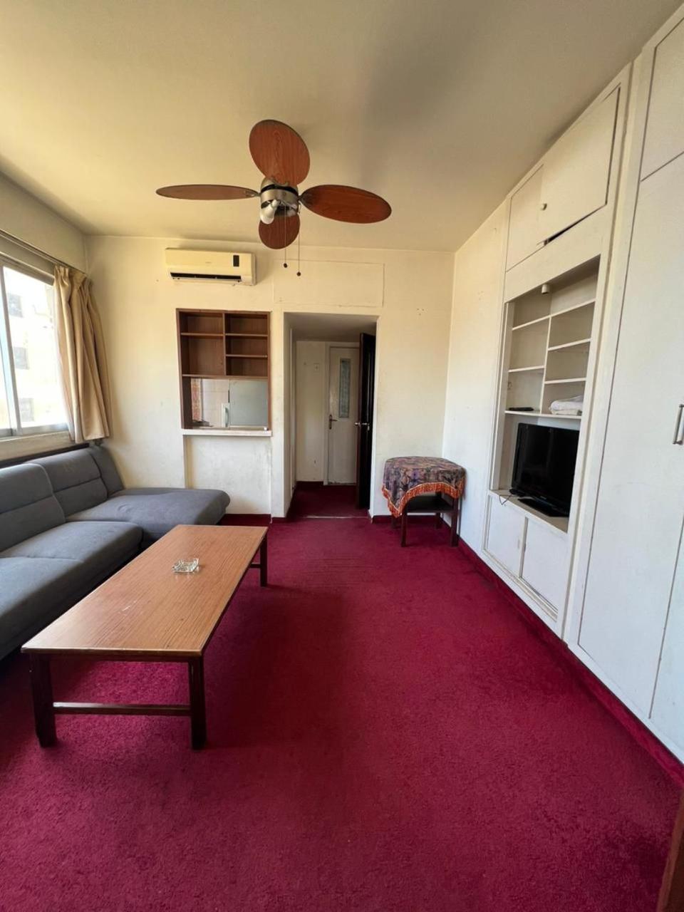 Rawche Universal Apartments Beiroet Buitenkant foto
